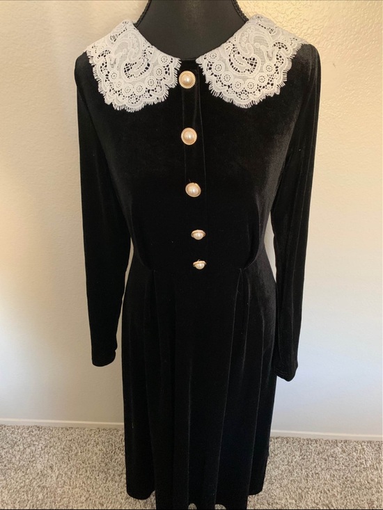 Dresses & Skirts - Black Velvet Dress with White Lace Collar